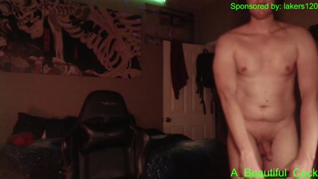 a_beautiful_cock  25-04-2022 video hot