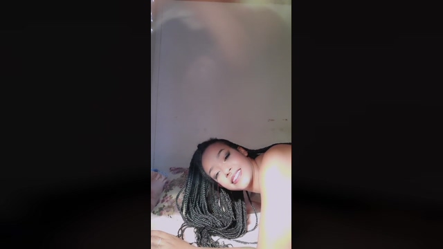 dandeusa 25-04-2022 sexyfeet 