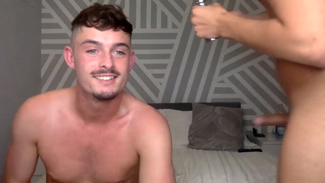 two_lads  25-04-2022 video bigload