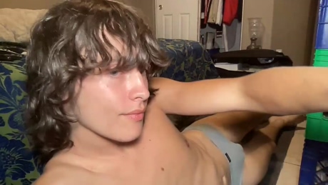 jungleliving333  27-04-2022 video Cam