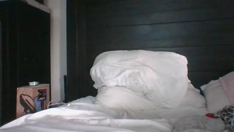 naughtynewlyweds69  26-04-2022 video sexymale