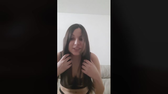 Nastyycouple93 28-04-2022 kissing 