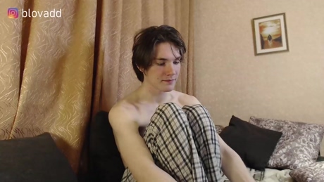 callmenineoneseven  27-04-2022 video gag