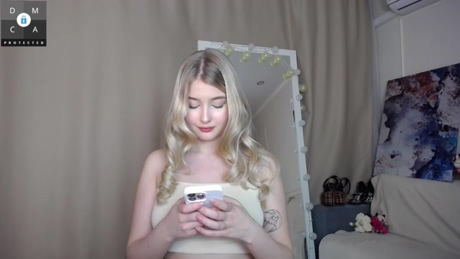 cute18cute 28-04-2022 tits 