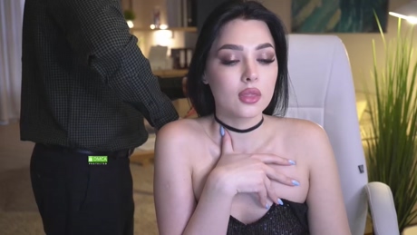 office_online  27-04-2022 spanking Couples
