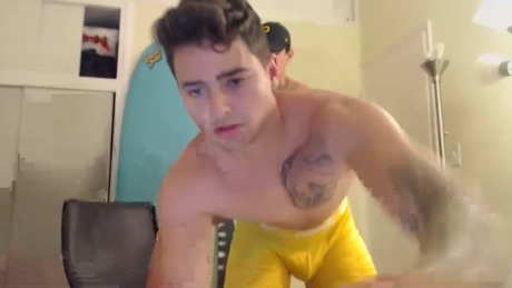 playboymateo  27-04-2022 video suckcock