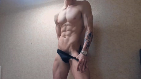 l_adonis_l  30-04-2022 video playtime