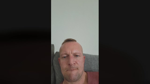 langdick2  30-04-2022 video jerking