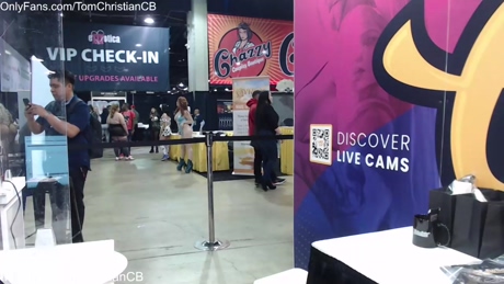 tomchristiancb  30-04-2022 video fuckface