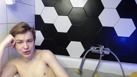 lillariss  01-05-2022 video beauty