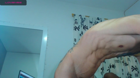 OwenHotter  02-05-2022 video suck