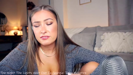 x_lily_x 01-05-2022 horny 