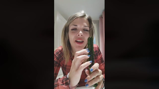 BadGirl974 03-05-2022 fingering 
