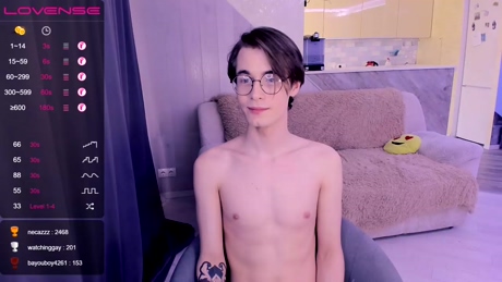 just_sammy  03-05-2022 video fingers