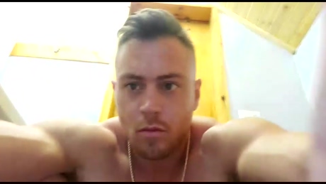 livewir31  03-05-2022 video squirt