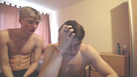 mickeymomouse  05-05-2022 video suckshow