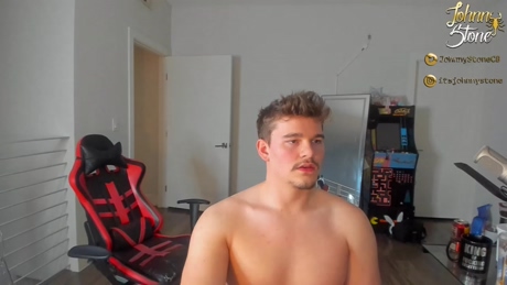 thejohnnystone  06-05-2022 video gag