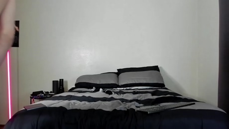 oliver_beck  07-05-2022 video striptease