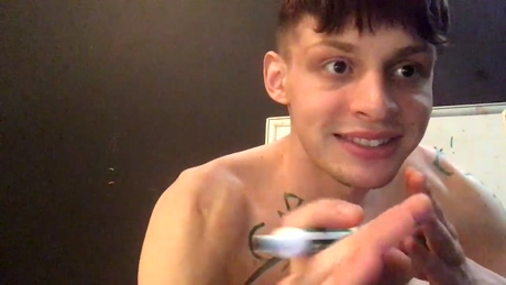 jimmylol42  08-05-2022 video fuckher