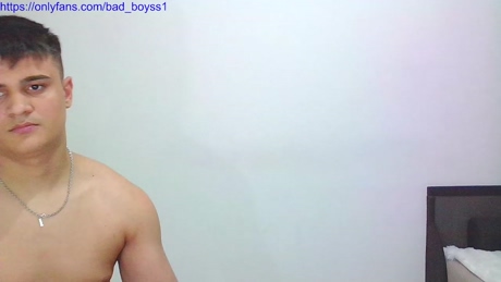 brityboyss1  08-05-2022 video kinky