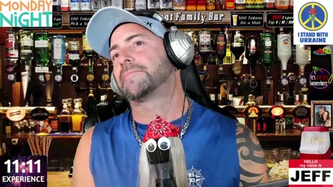 whaaaaaaaat  10-05-2022 video kiss