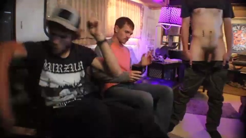 hollandhousestudios  14-05-2022 video juicy