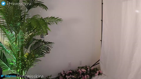 littlemiss_kira  14-05-2022 analsex Females