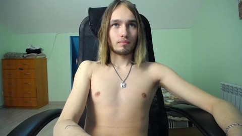 harry_smoothskinned  16-05-2022 video handsome