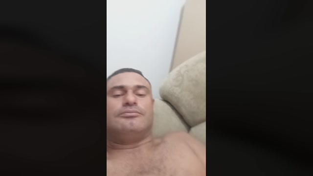 weslley19824  17-05-2022 Recorded Video juicy