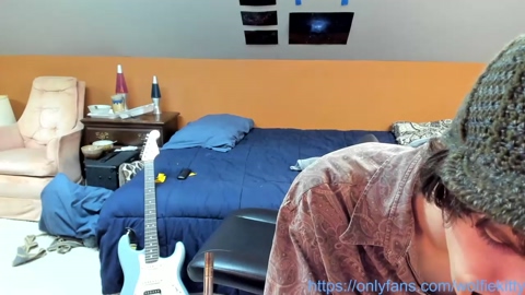 wolfiekitty  16-05-2022 video fingers