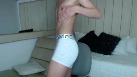 cleveer_  17-05-2022 video Topless