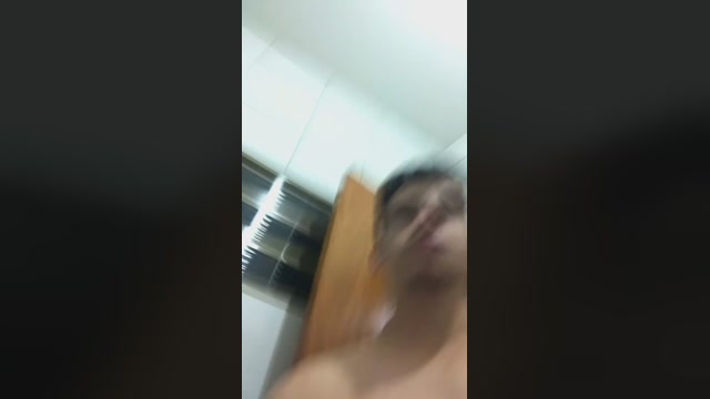 thomazroche  19-05-2022 Recorded Video fuckass