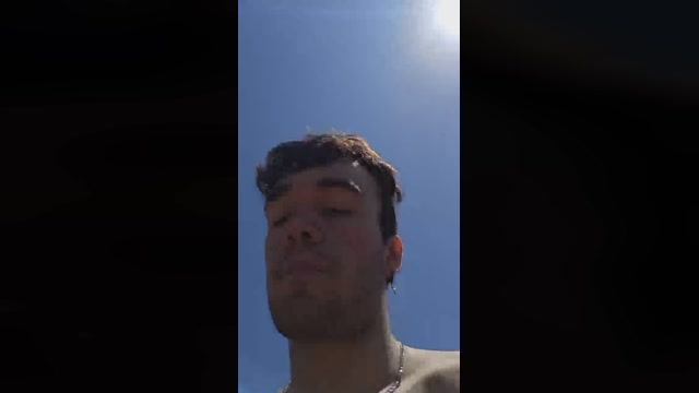 leomicaly  21-05-2022 Recorded Video handsome