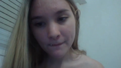 pinkklola2 21-05-2022 toy 