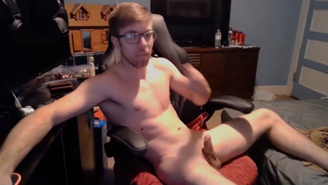 straight_white_guy  21-05-2022 video sweet