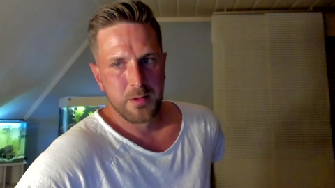 ronhill13  21-05-2022 Recorded Video juicy