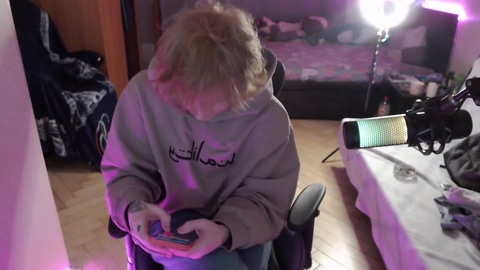 alvin__main  22-05-2022 video fingers