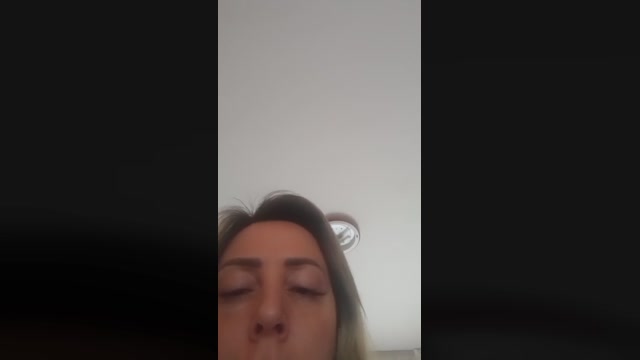 Blondeice82  27-05-2022 nude Females
