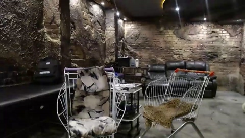 straighttattoedbasement  27-05-2022 video Topless