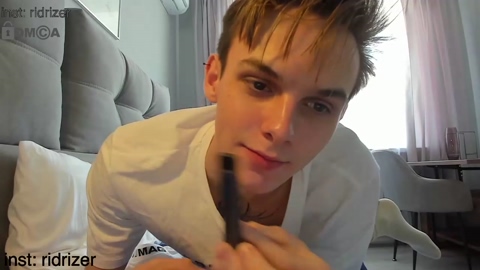 horny_jerk_roy_prick2001  28-05-2022 video suck