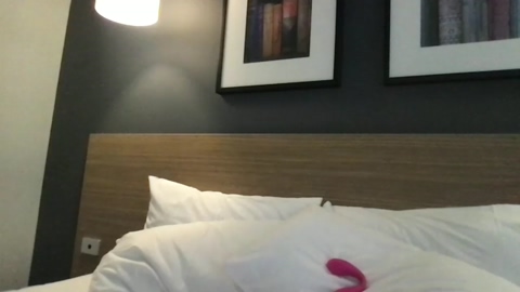 hornypetitegirl77  27-05-2022 boobs Couples