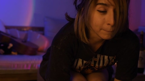lizmreow  28-05-2022 kinky Females
