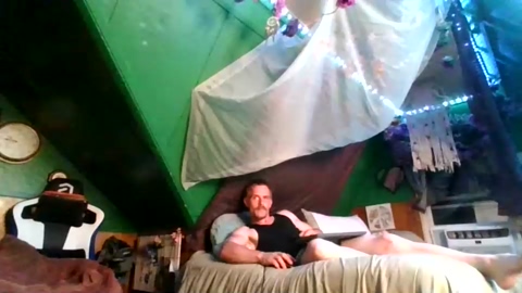 strokingcockmaster  28-05-2022 spank Couples