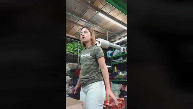 KathyGomezz 29-05-2022 suckcock 