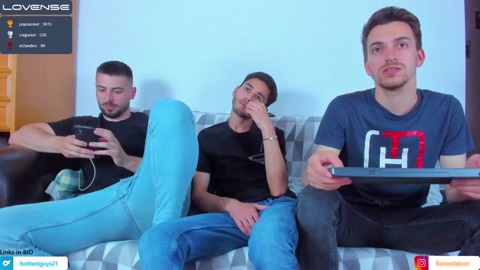 hottestguys21  28-05-2022 video Ass