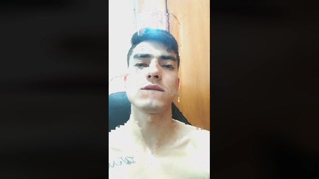 Pablo_Locket  30-05-2022 Recorded Video kissing