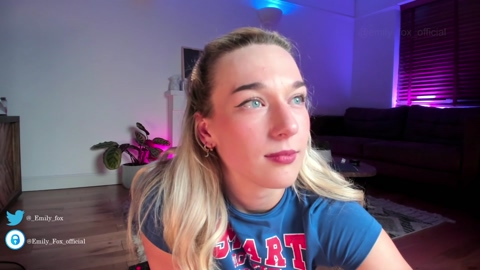 emily_fox_official 30-05-2022 big 