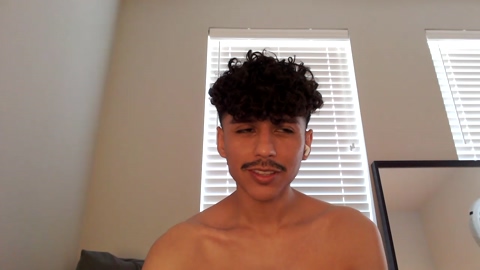 xmomentumx  29-05-2022 video handsome