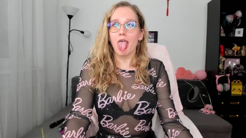 LunaNicole 31-05-2022 kiss 