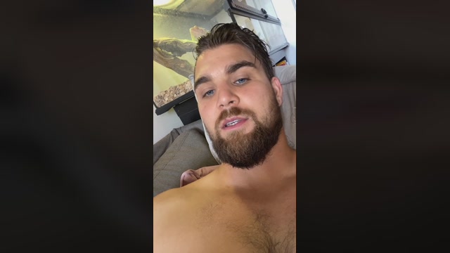 365dni83691  01-06-2022 Recorded Video kissing